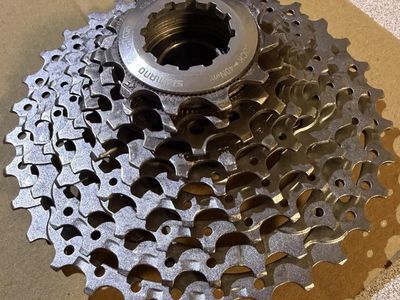 Shimano HG CS-M770 11-32T Cassette