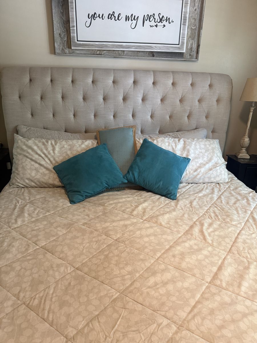 King size bed