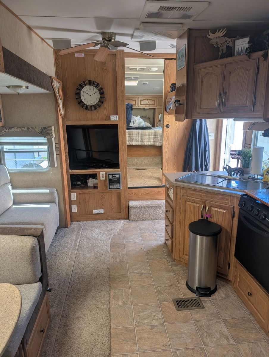 2007 Sierra by Forrest River