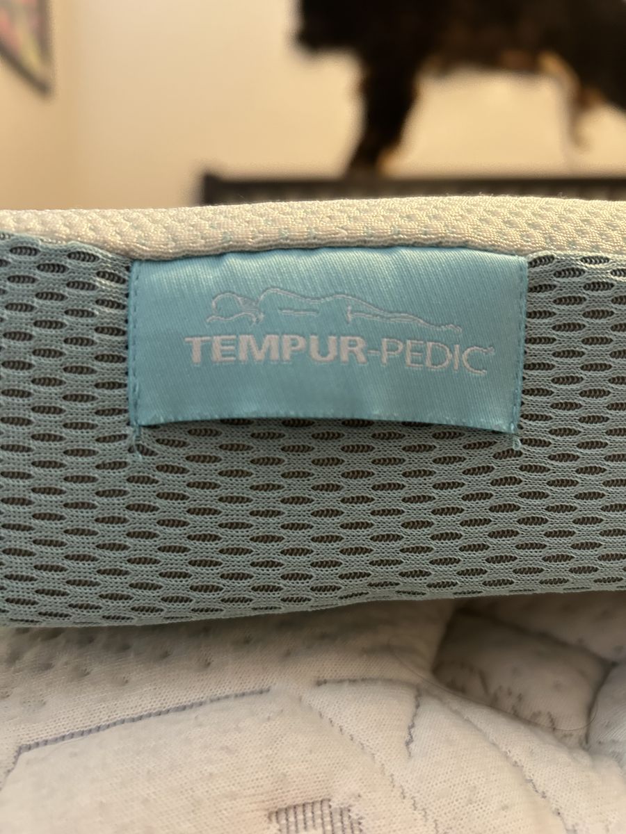 Tempur-Pedic Queen Sized Mattress Topper