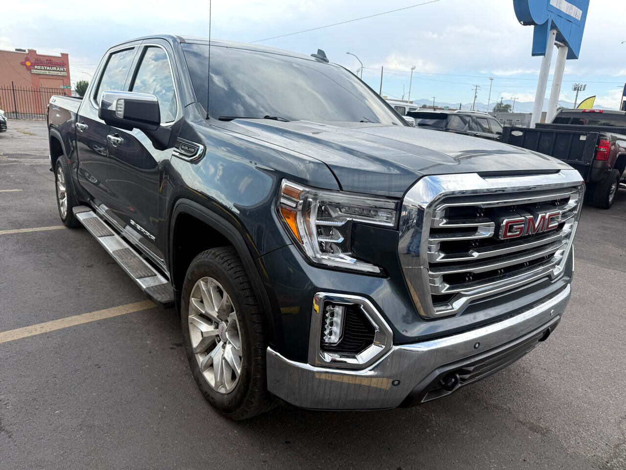 2019 GMC 1500 SLT