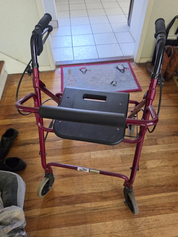 Walker for elderly