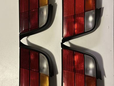 Bmw E36 Tail lights ( Oem )