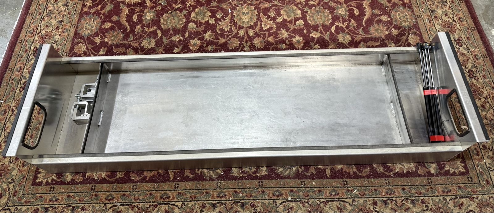 Main image 3