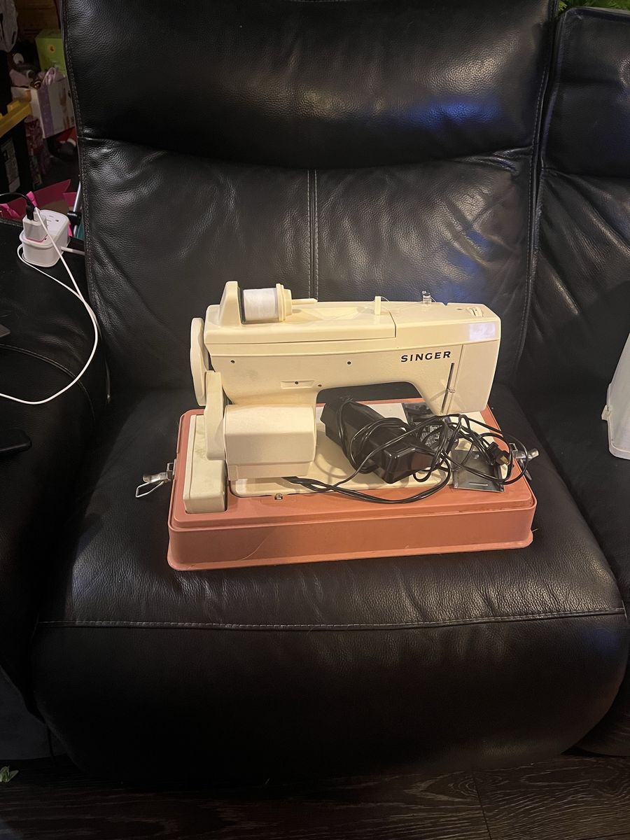 Singer Sawing Machine
