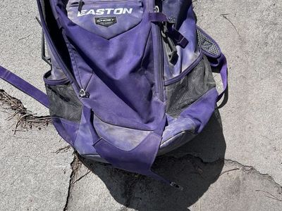 Easton Ghost softball bag