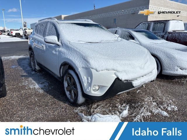 2015 TOYOTA RAV4 XLE