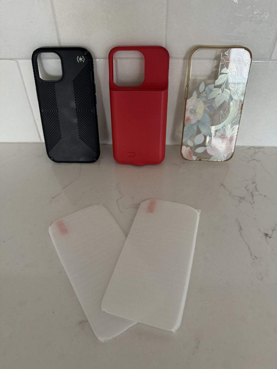 Iphone 15 self charging case with 2 additional cases FREE