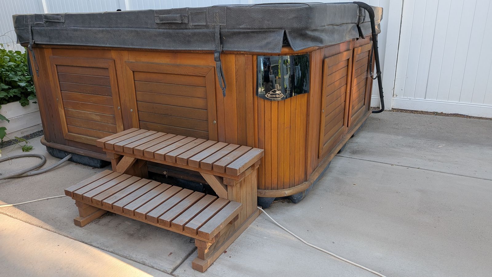 Hot tub