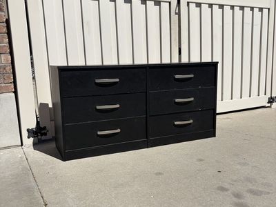 Black IKEA 6 drawer dresser