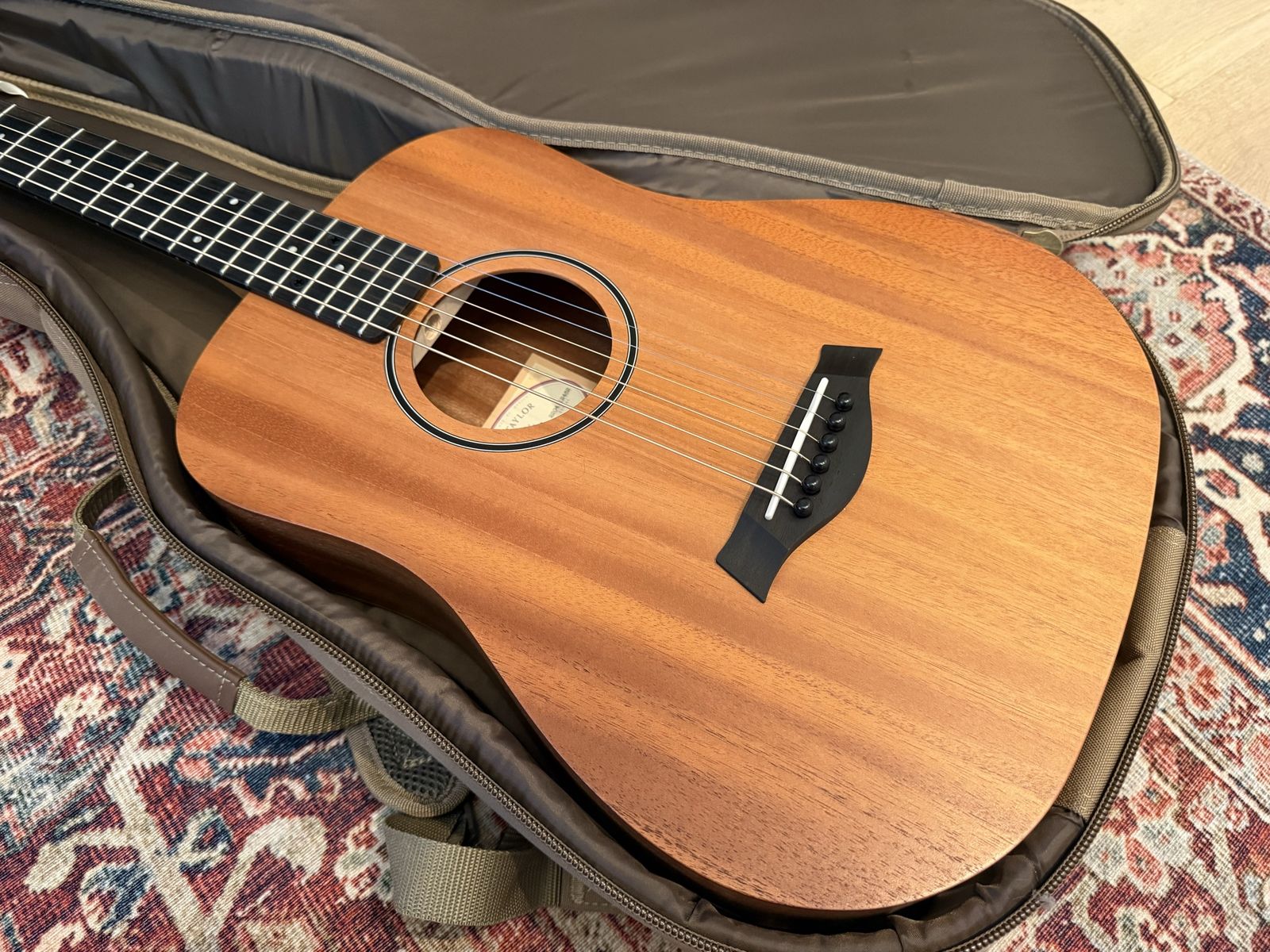 Taylor Baby Mahogany BT2 Acoustic Guitar – Unused with Taylor Gig Bag