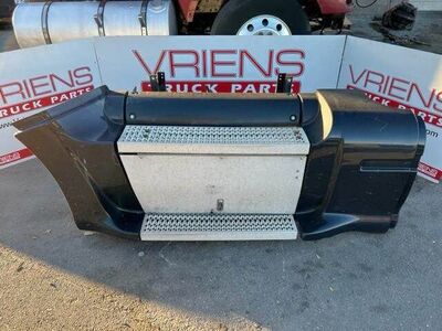 Peterbilt 386 Tool Box