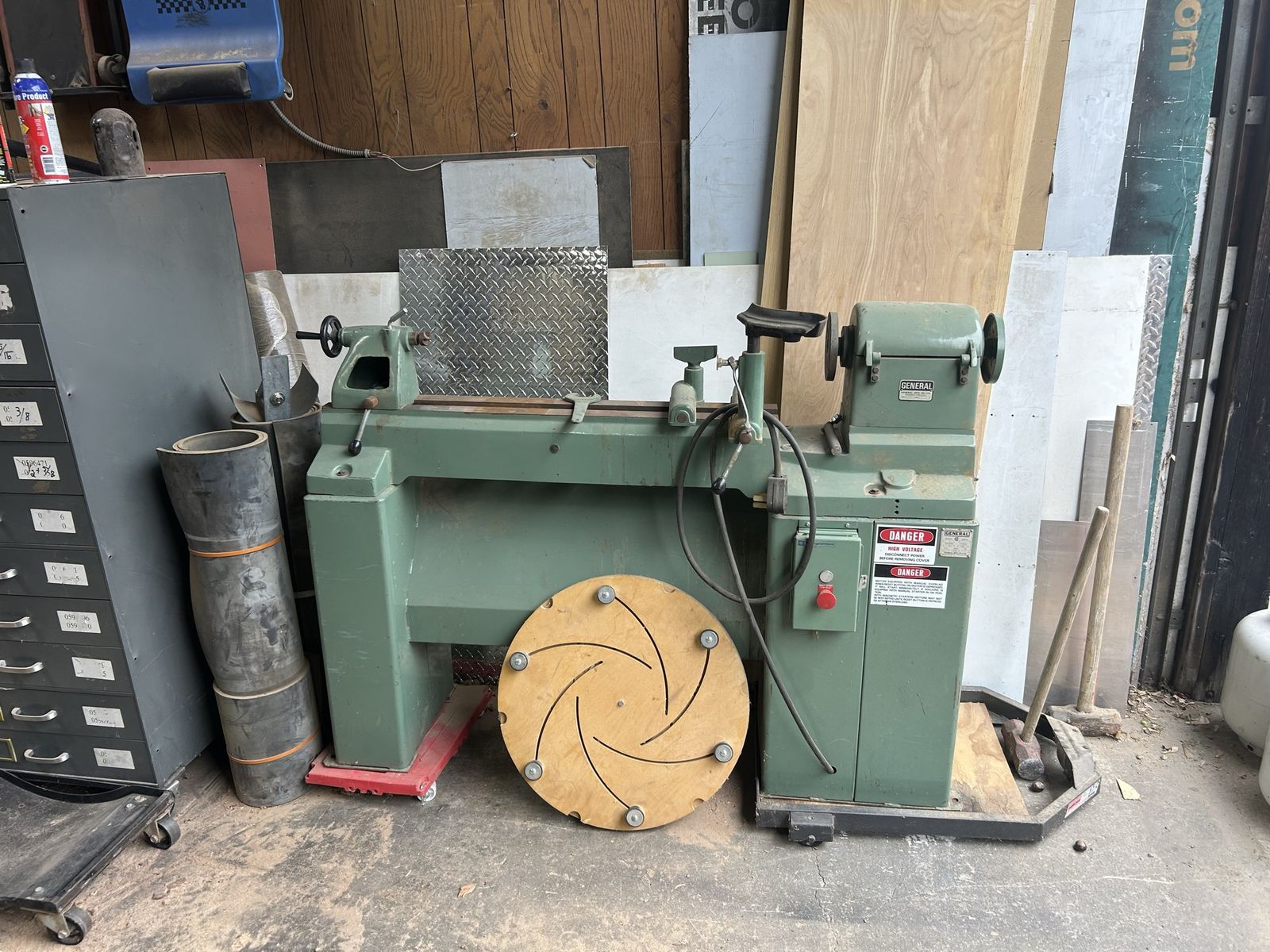 General Model 260 Wood Lathe – 36”