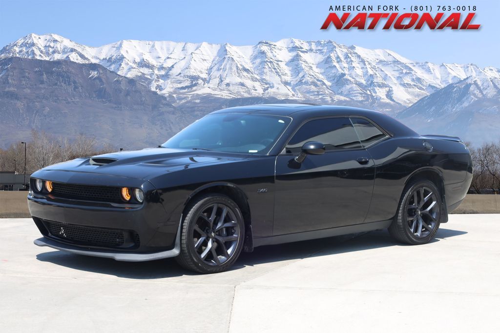 2016 Dodge Challenger R/T Plus