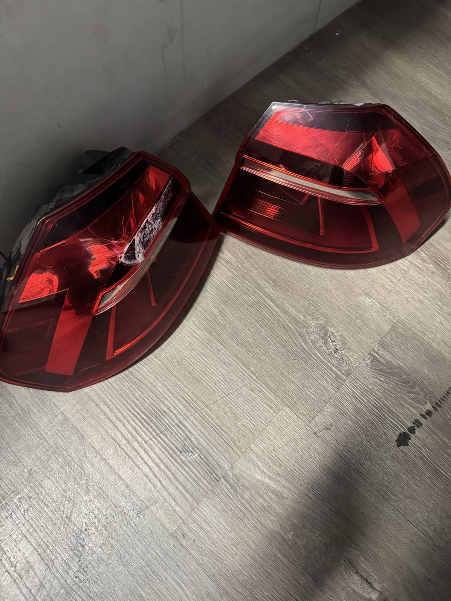 TAIL LIGHTS VOLKSWAGEN PASSAT 2019