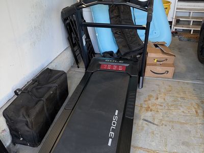 Sole F63 Treadmill