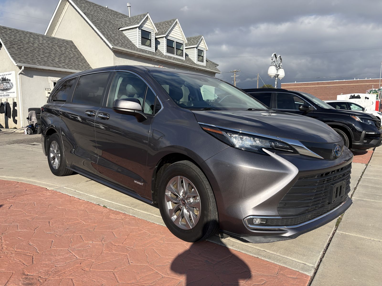 2021 Toyota Sienna XLE