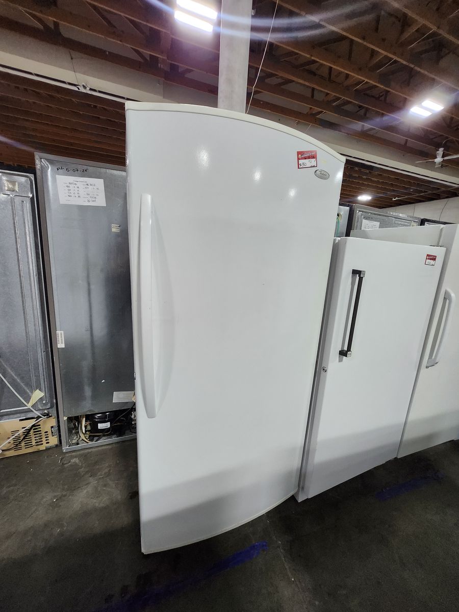 Whirlpool White Upright Frost Free Freezer 17.7 cf - W-Warranty