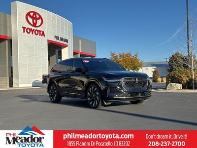 2024 Lincoln Nautilus Hybrid Reserve