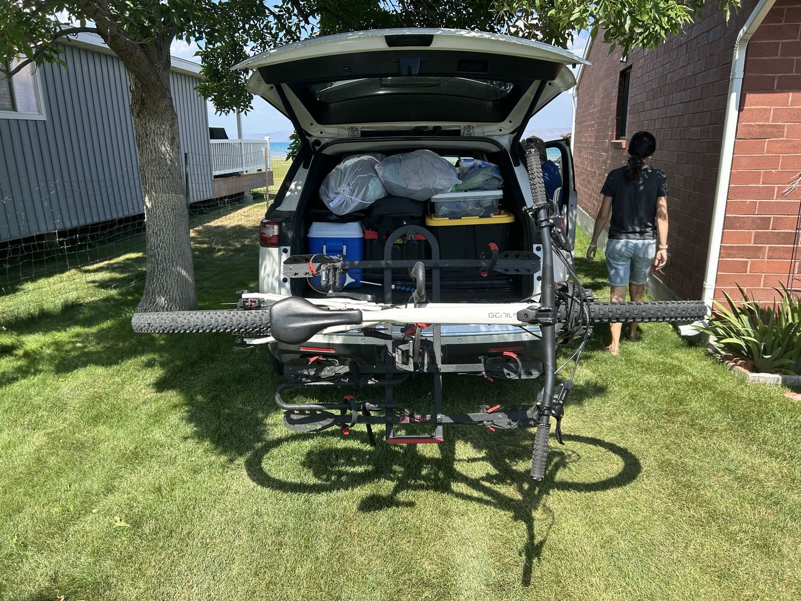 Main image 6