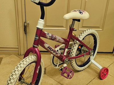 Huffy Bicycle 16" with Training Wheels