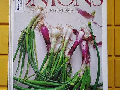 Onions Etcetera : The Essential Allium Cookbook -