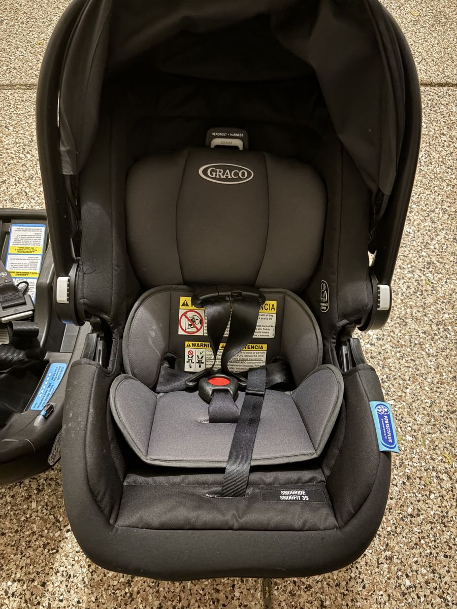 Graco Infant Carrier & Extra Base