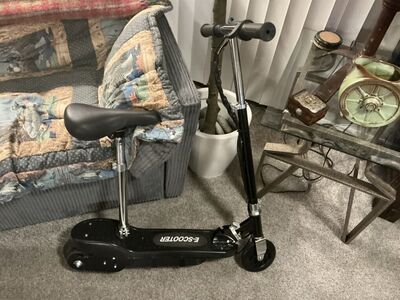 Brand New Electric E-Scooter Sit-Down Scooter