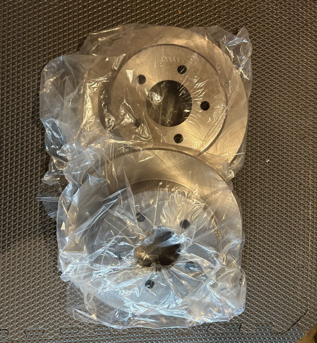 New Rotors 2 front and 2 back