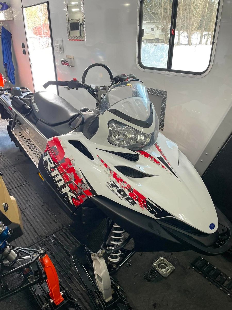 Polaris RMK 700 Snowmobile - Used 