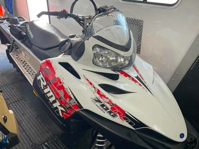 Polaris RMK 700 Snowmobile - Used