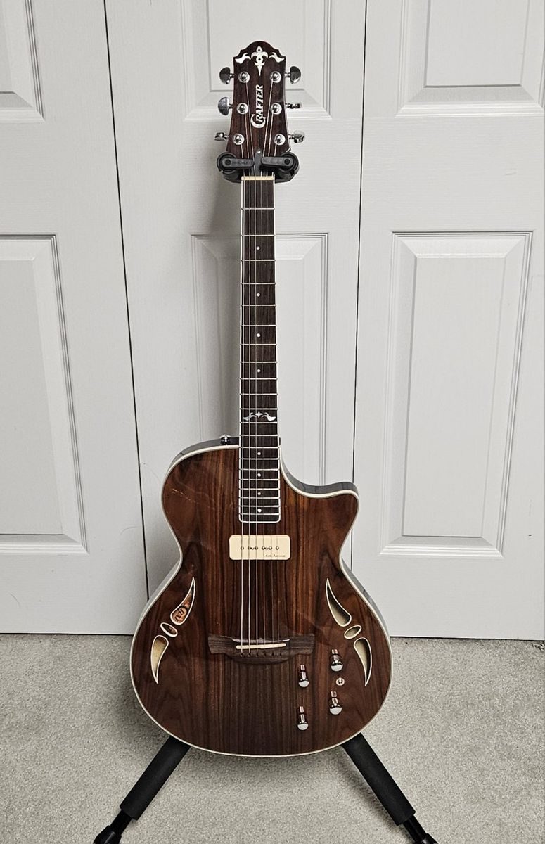 Crafter guitar