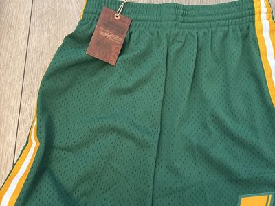 Mitchell & Ness Utah Jazz Swingman Green Basketball Shorts Men's Size M NEW
