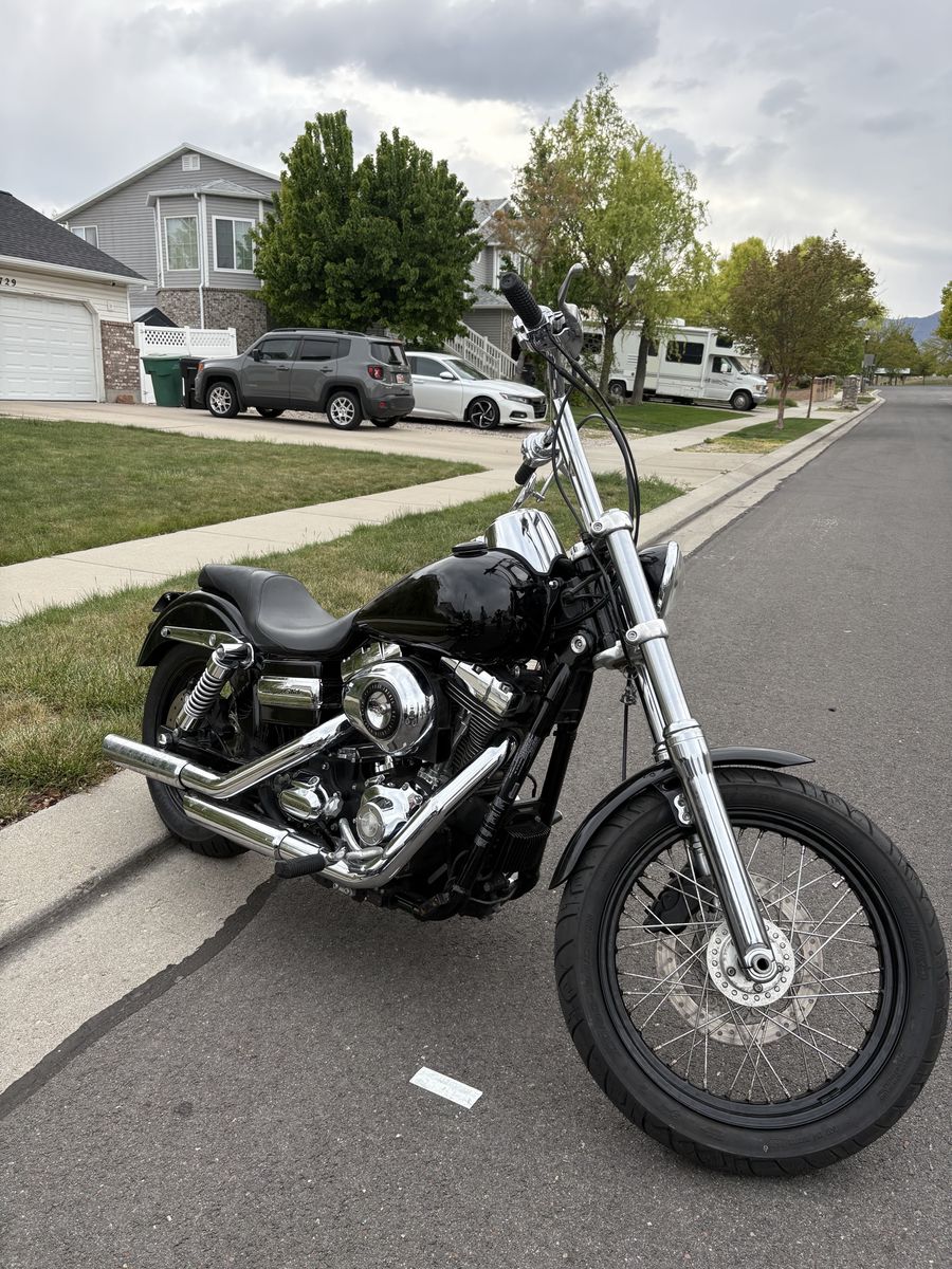 2011 Harley Davidson Dyna Superglide