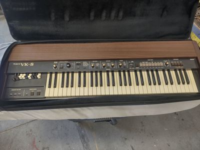 Roland VK-8 Combo Organ with Case