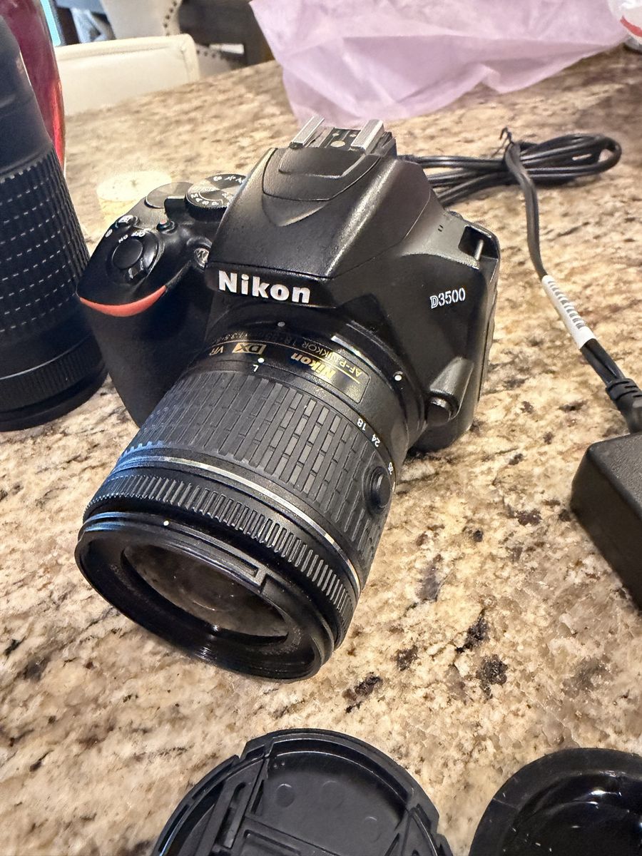 NIKON D 3500 DSLR 24.2 MP CAMERA