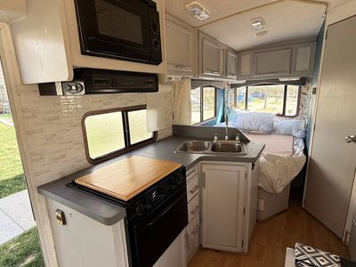 Ford E350-Jamboree Searcher Mini