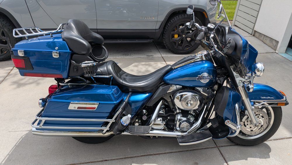 '05 Harley-Davidson Electra Glide Ultra Classic FLHTCU 33K Miles, Blue