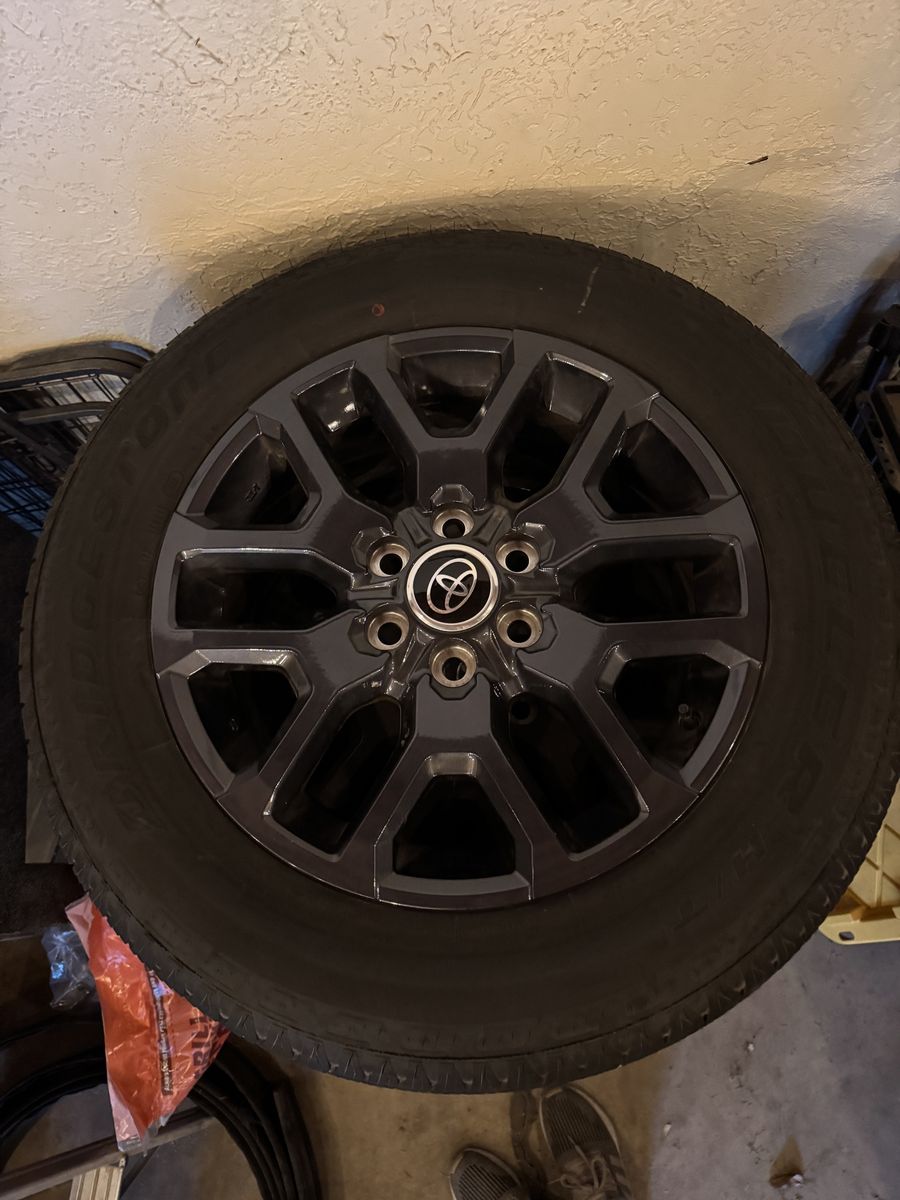 2023 Tundra Platinum wheels and tires