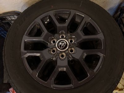 2023 Tundra Platinum wheels and tires