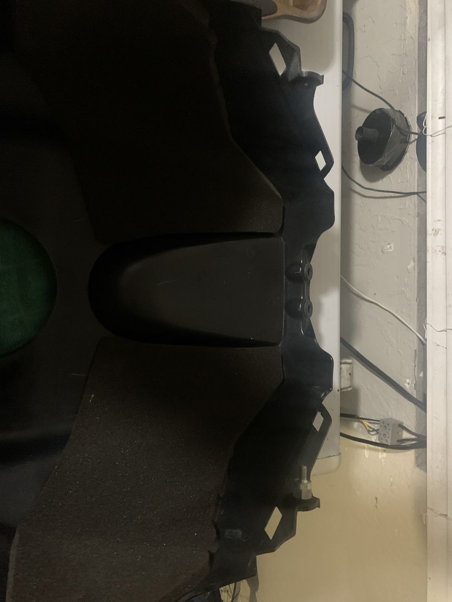 Main image 3