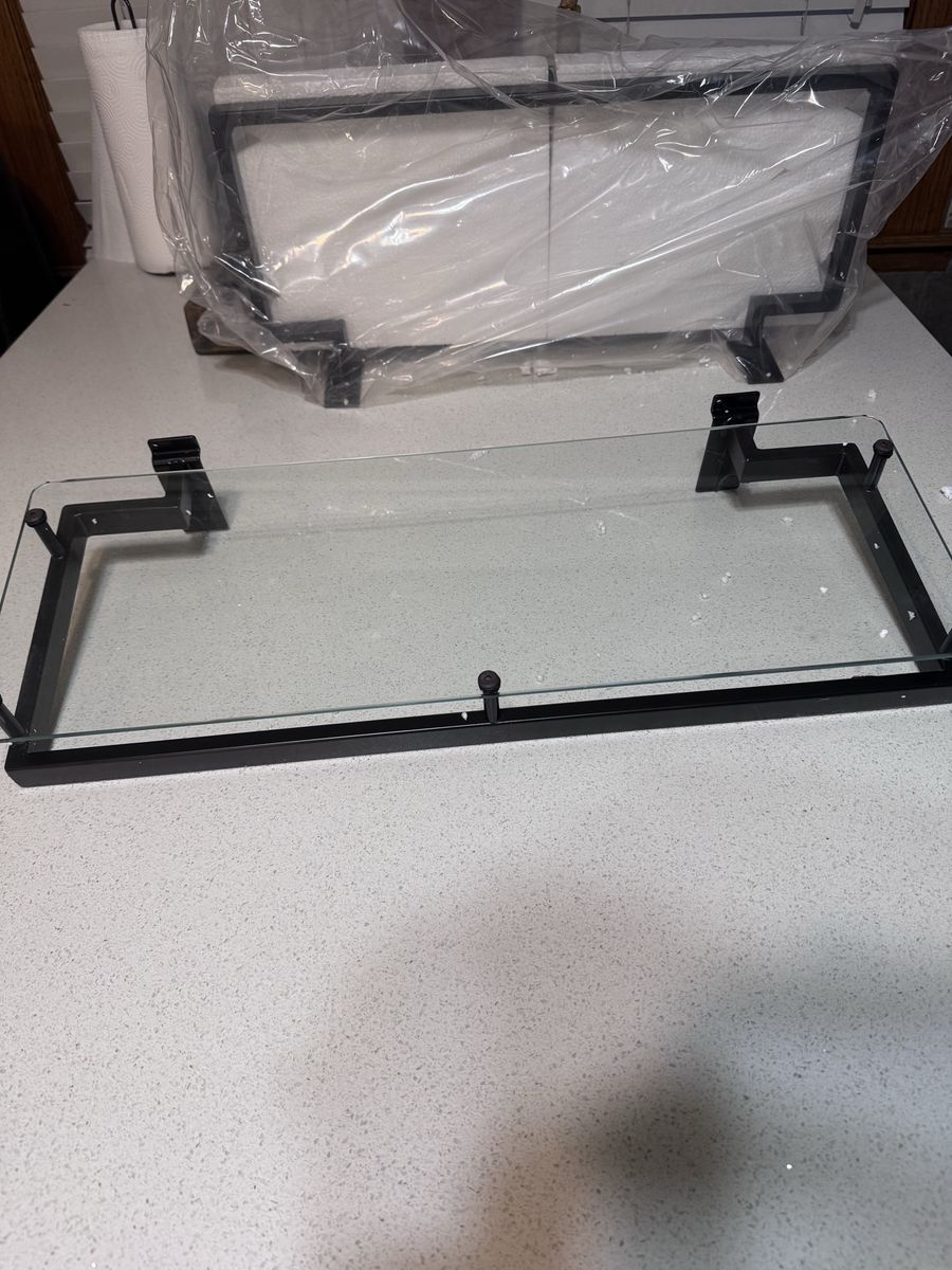 Slatwall shelves