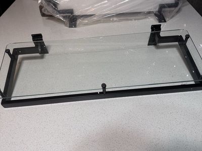 Slatwall shelves
