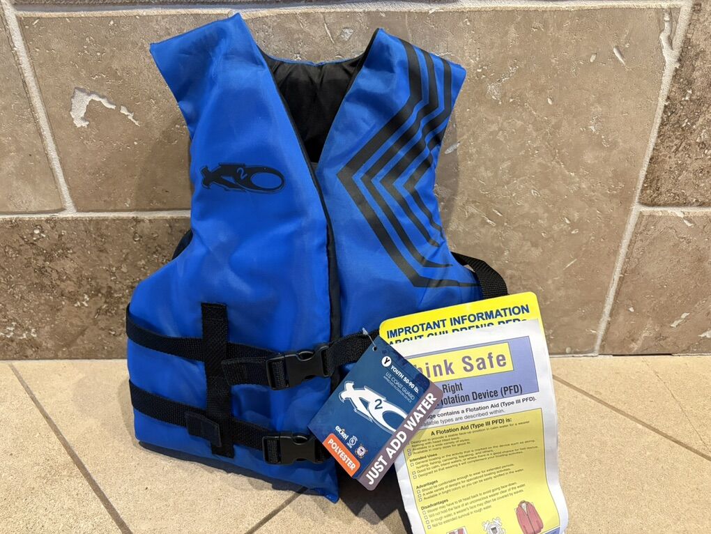 New X2O Life Vest For Youth 50-90 Pounds