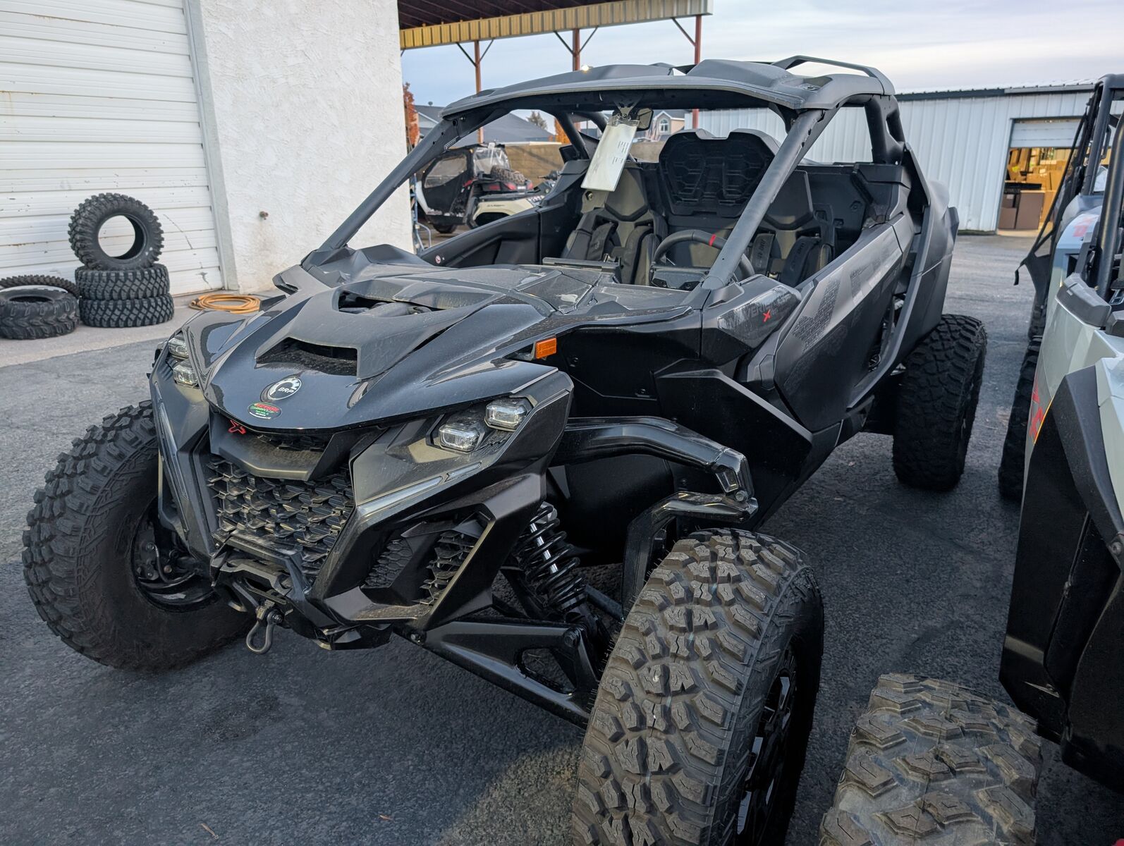 2025 Can-Am Maverick R XRS 999T - Brand New!