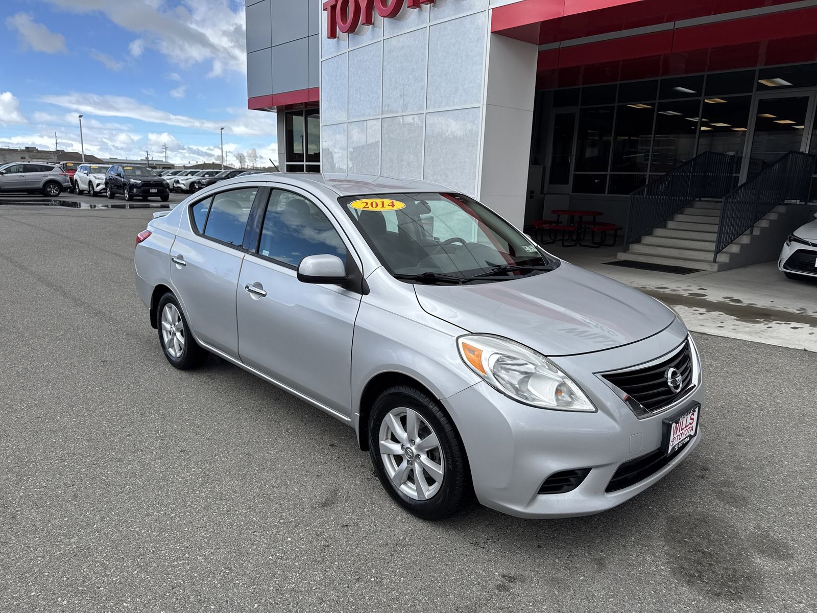 2014 NISSAN VERSA 1.6 SV