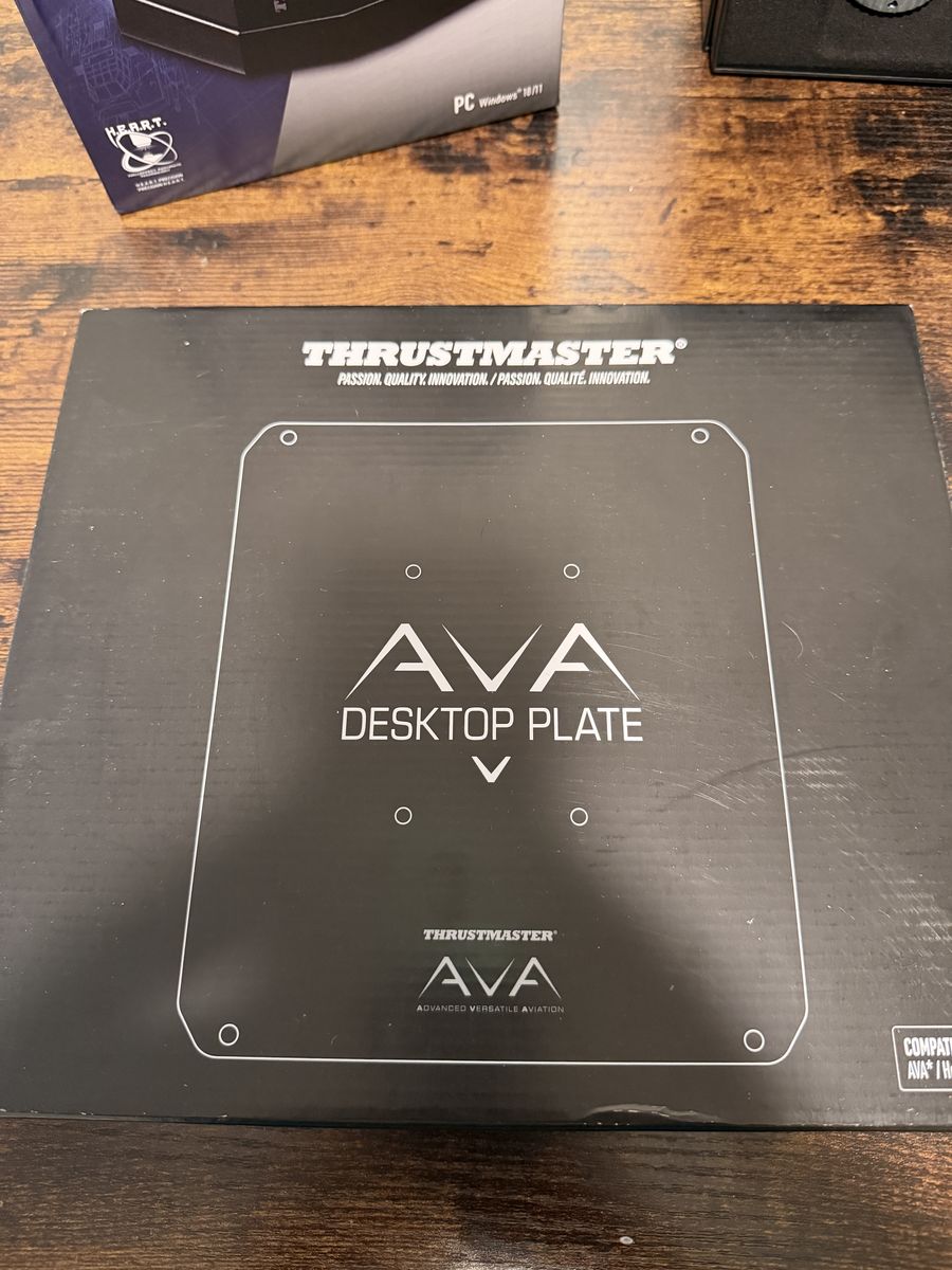 Thrustmaster AVA Desktop Plate for Magnetic Bases - Advanced Versatile Aviation Gaming Accessory