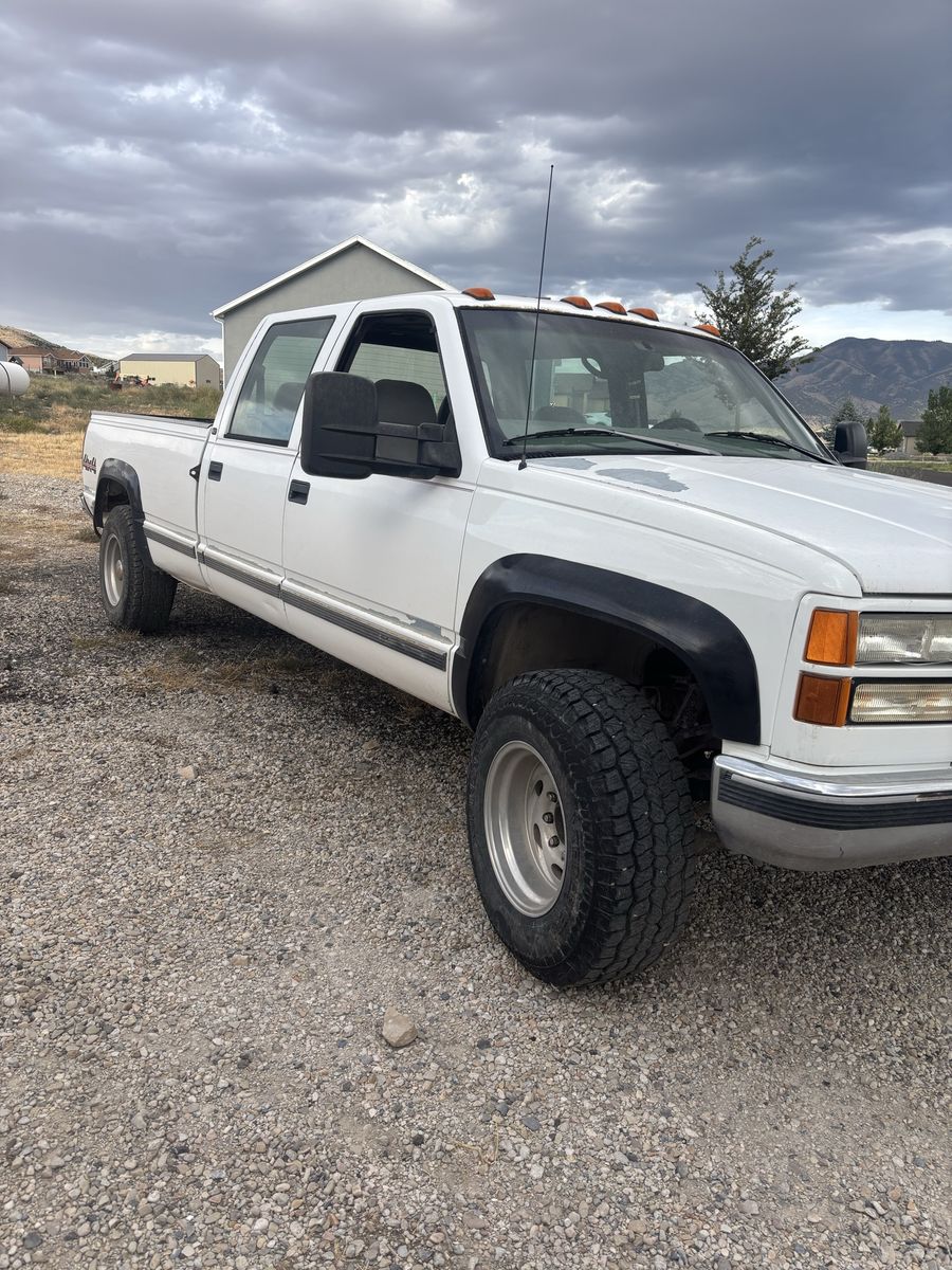 1997 GMC 3500 SLE