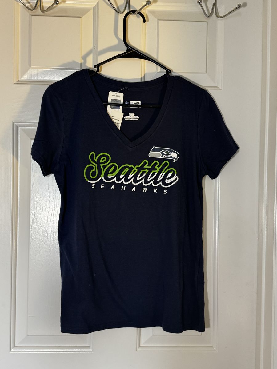 NFL Seattle Seahawks Women's V-Neck T-Shirt Navy Blue Medium New