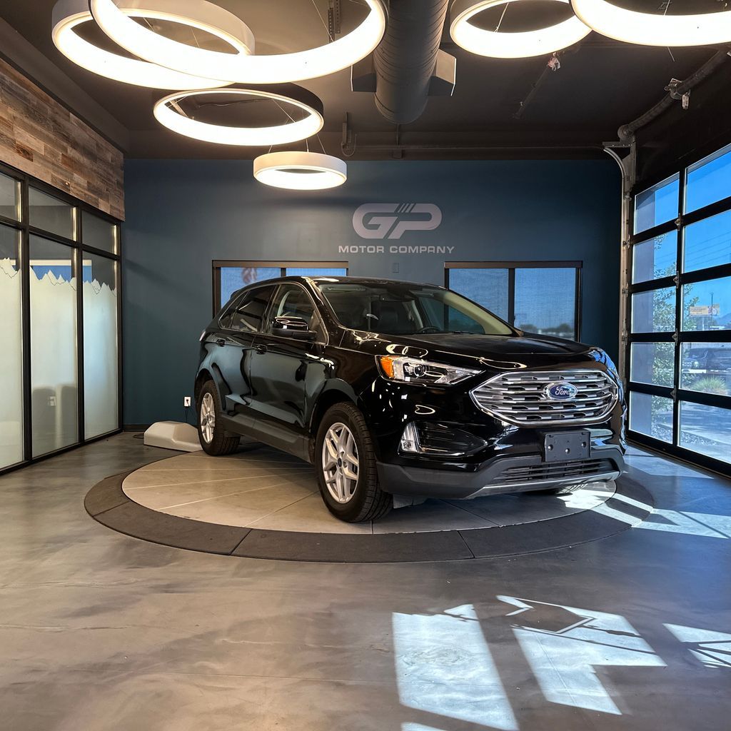 2022 Ford Edge SEL